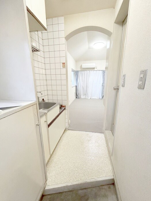 物件内観写真18　(玄関)