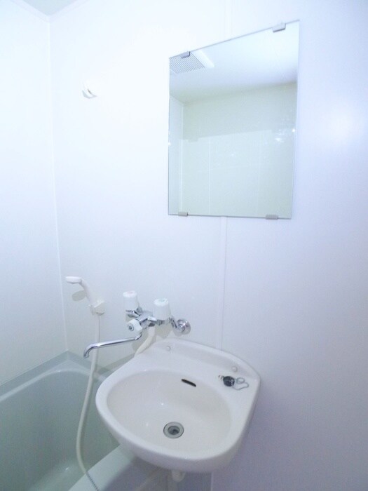 物件内観写真10　(洗面)