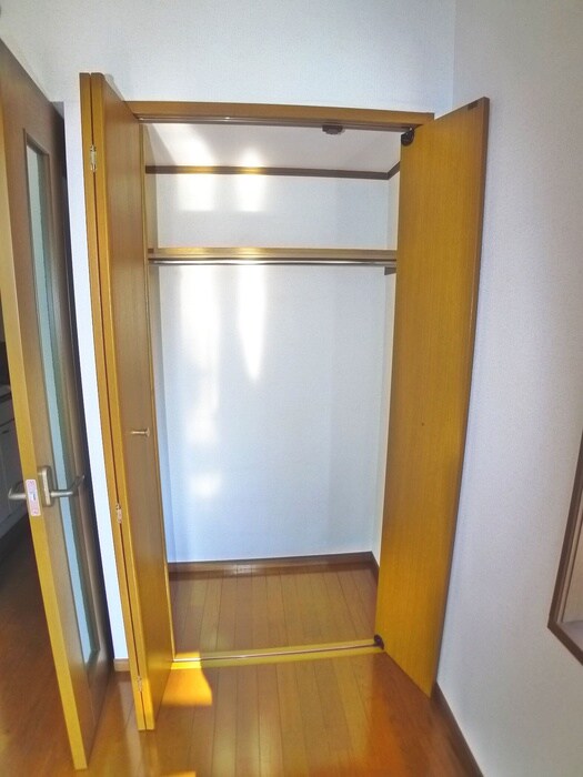 物件内観写真14　(収納)