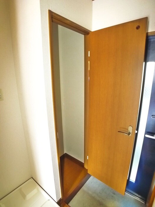 物件内観写真17　(収納)