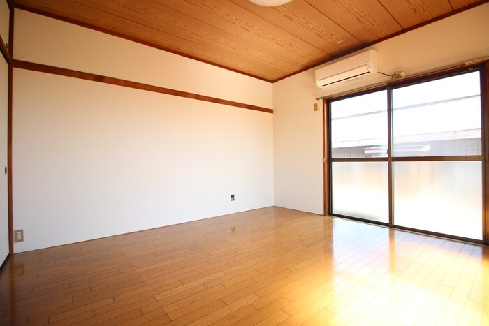 物件内観写真12　(居室)