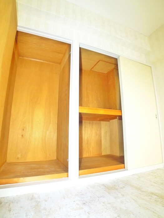 物件内観写真11　(収納)