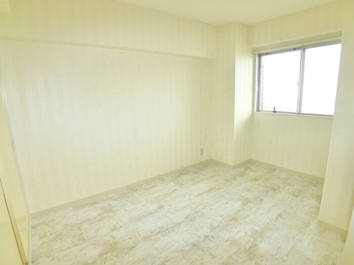 物件内観写真12　(居室)