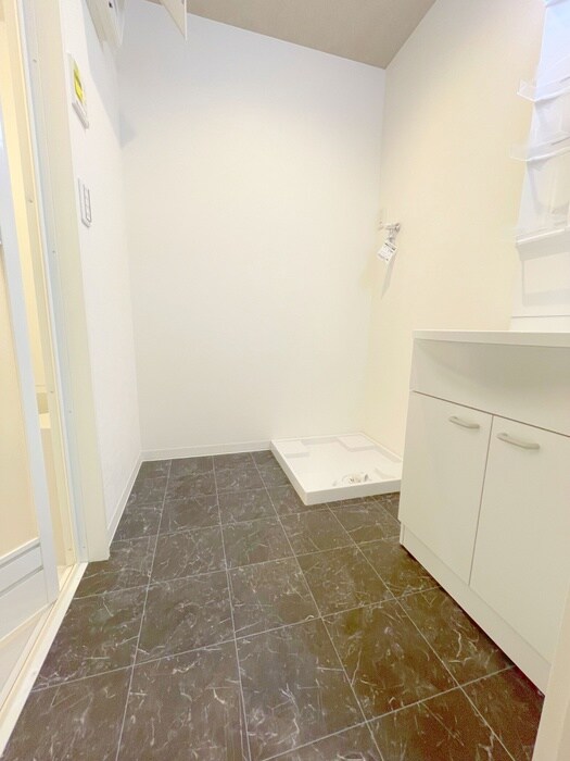 物件内観写真12　(内観写真)