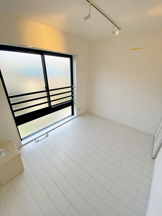 物件内観写真5　(居室)