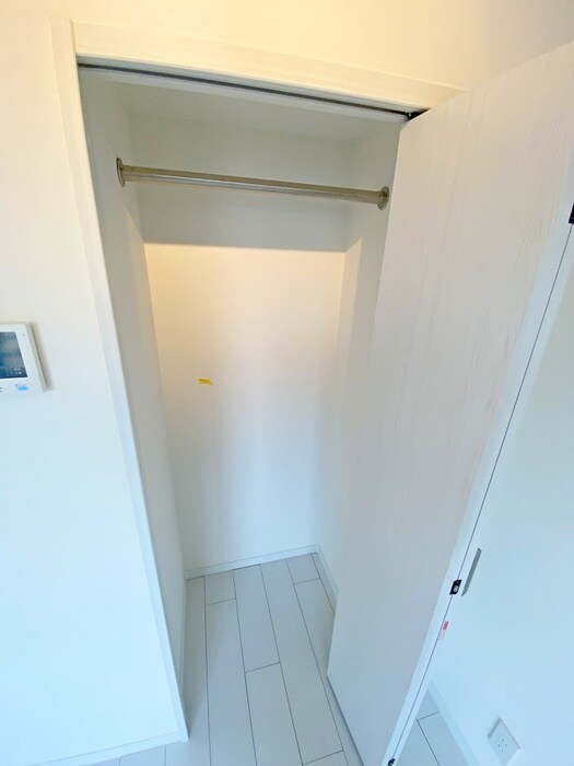 物件内観写真6　(収納)