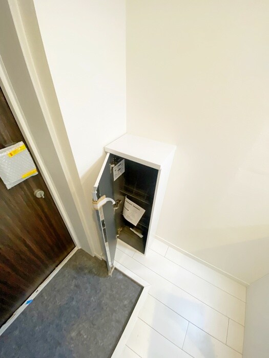 物件内観写真8　(靴箱)