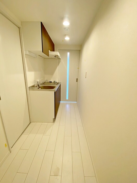 物件内観写真16　(廊下)