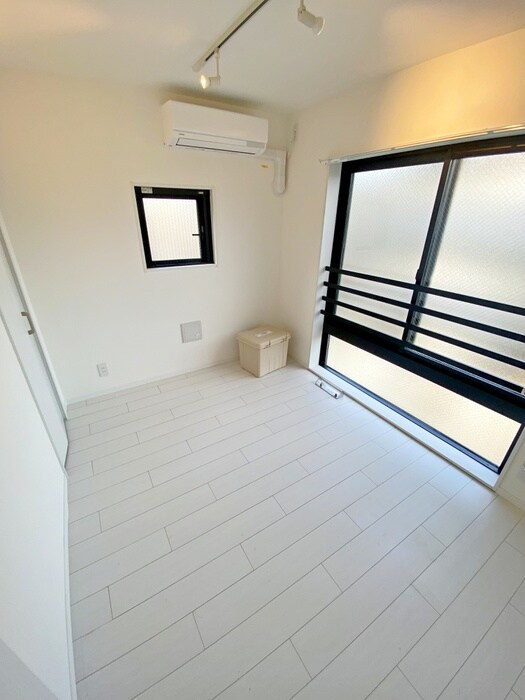 物件内観写真17　(居室)