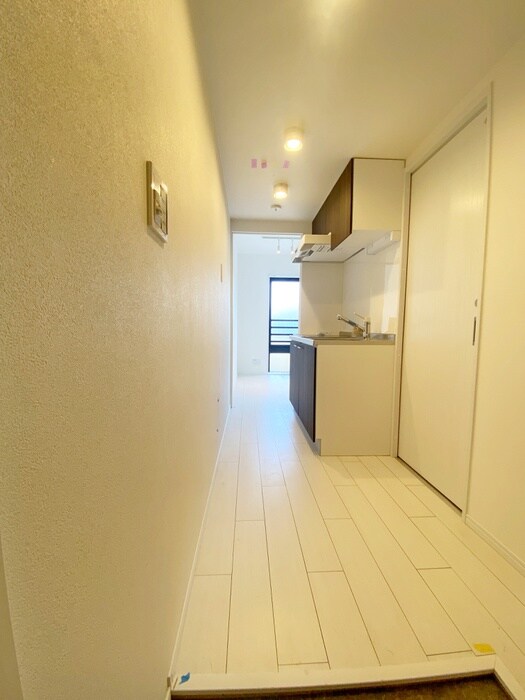 物件内観写真22　(廊下)