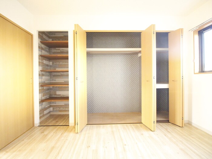 物件内観写真14　(収納)