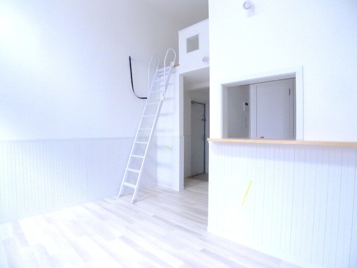 物件内観写真9　(居室)