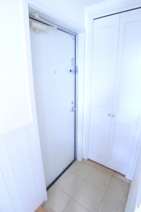 物件内観写真20　(玄関)