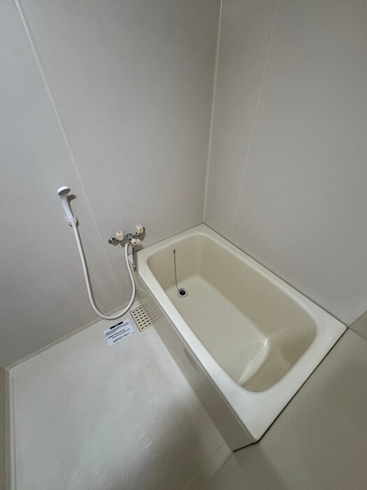 物件内観写真9　(バス／シャワールーム等)