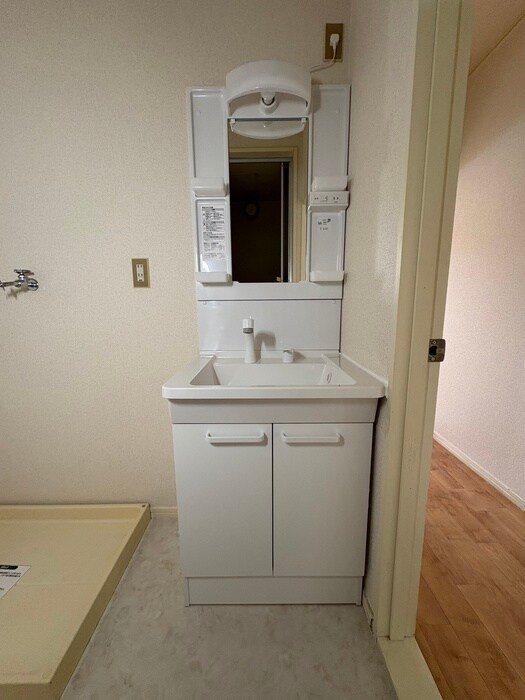 物件内観写真10　(洗面)