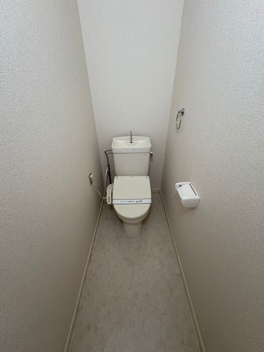 物件内観写真11　(トイレ)