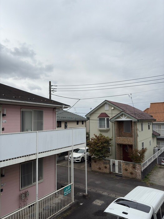 物件内観写真16　(室内からの展望)