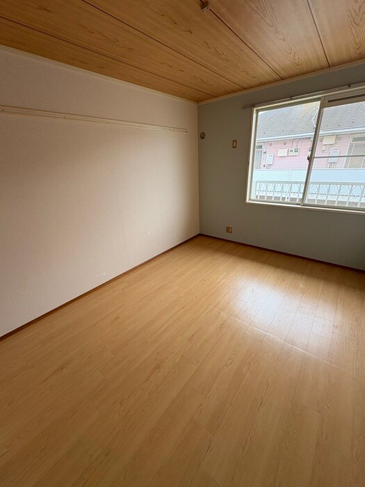 物件内観写真22　(居室)