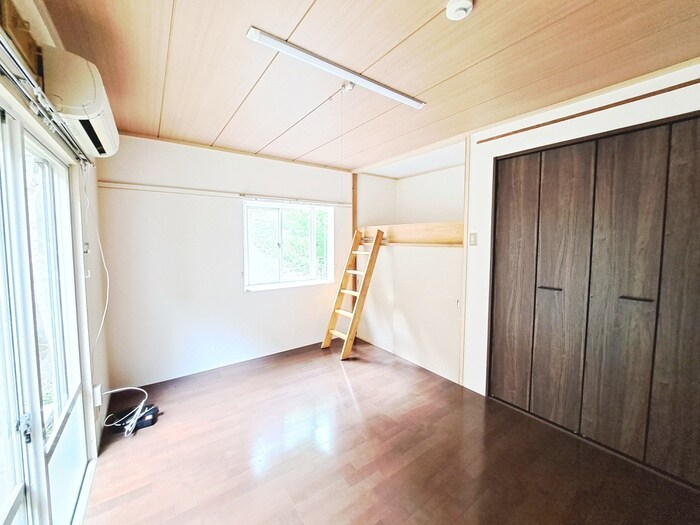 物件内観写真8　(居室)