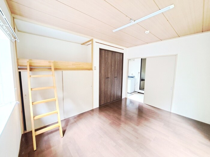 物件内観写真19　(居室)