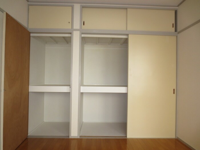 物件内観写真7　(収納)