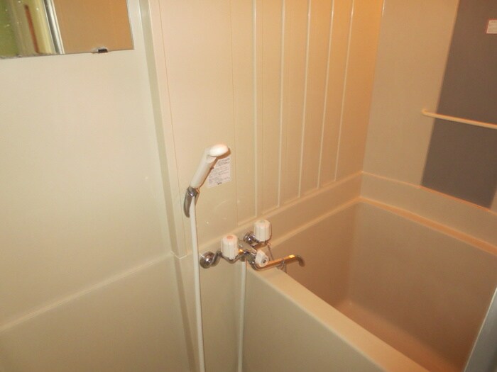 物件内観写真10　(バス／シャワールーム等)