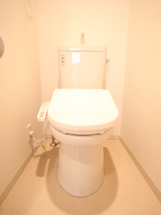 物件内観写真12　(トイレ)