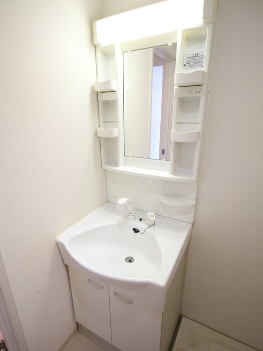 物件内観写真13　(洗面)