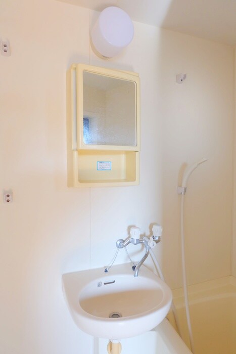 物件内観写真16　(洗面)