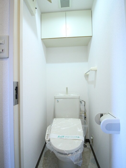 物件内観写真9　(トイレ)