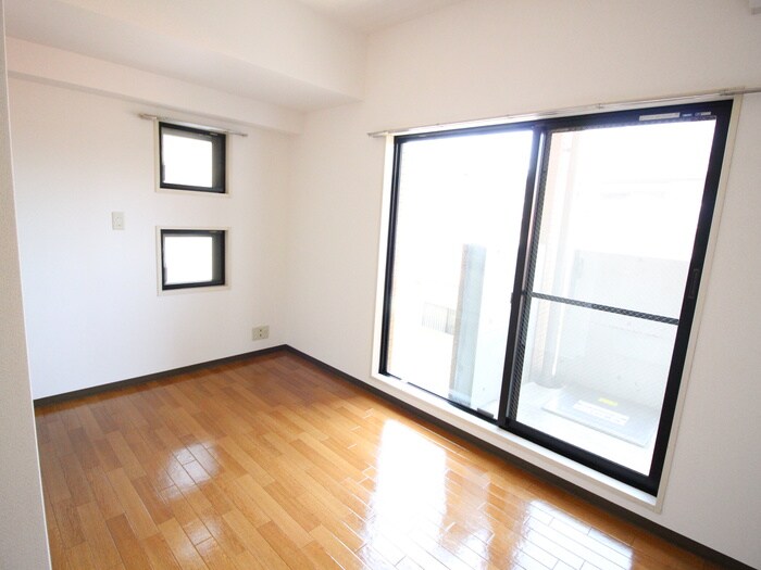 物件内観写真14　(居室)