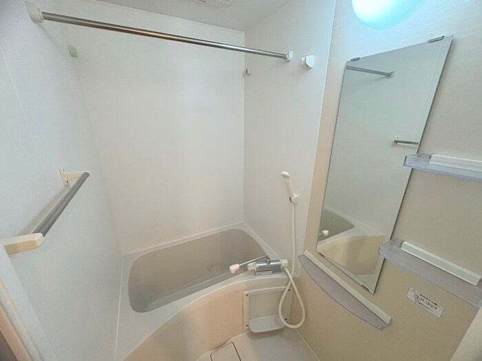 物件内観写真12　(バス／シャワールーム等)