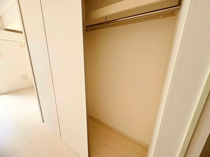 物件内観写真16　(収納)