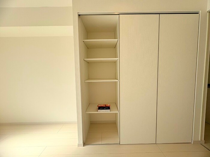 物件内観写真17　(収納)