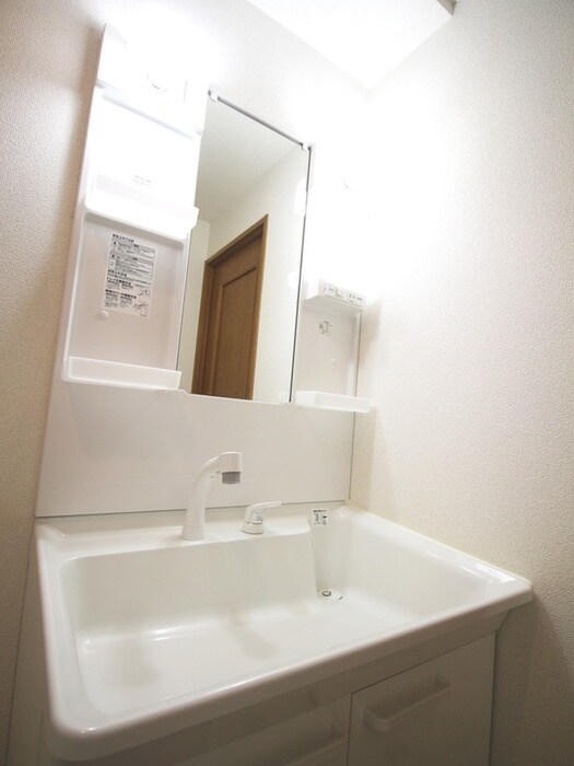 物件内観写真14　(洗面)