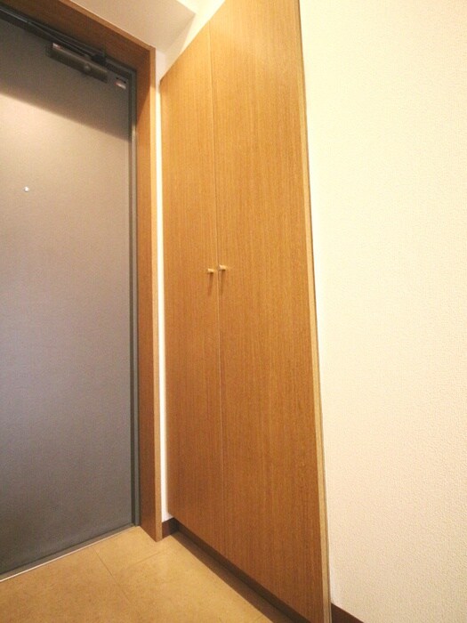 物件内観写真18　(靴箱)