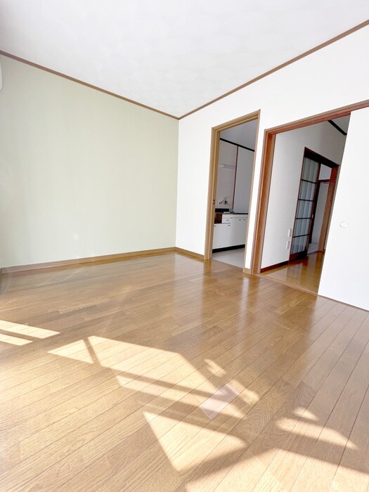 物件内観写真5　(居室)