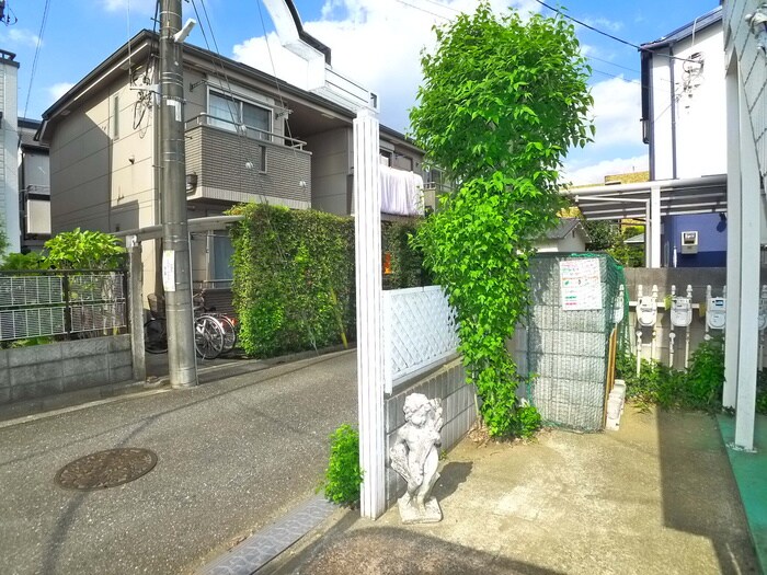 物件外観写真6　(周辺環境)