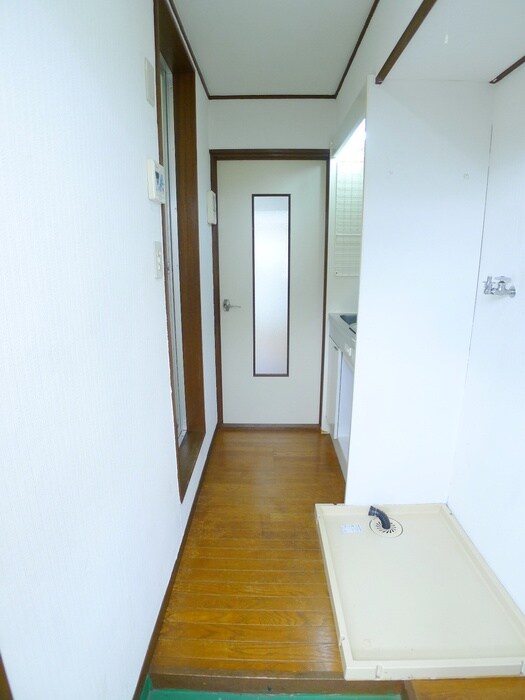 物件内観写真12　(廊下)