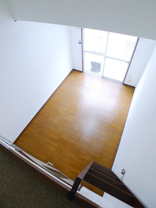 物件内観写真20　(室内からの展望)