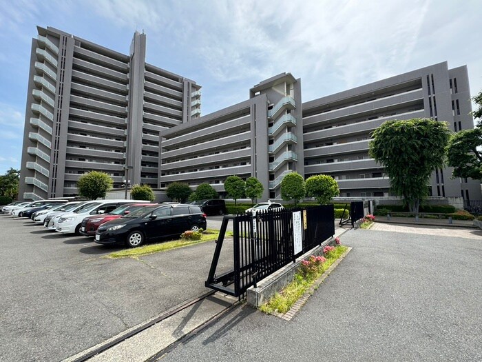 UURコート志木の外観写真