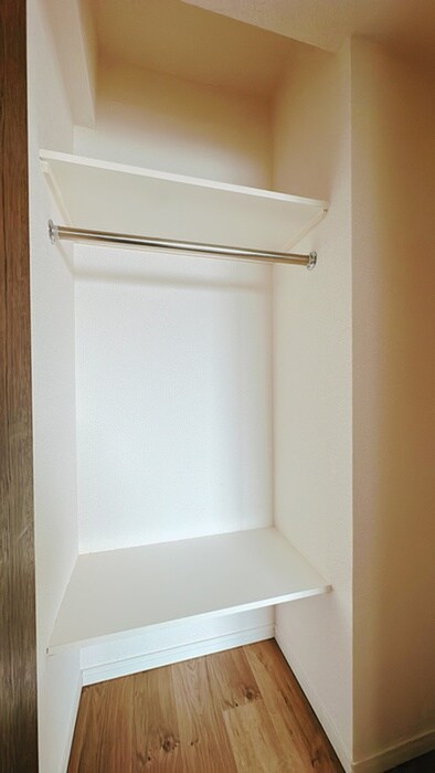 物件内観写真11　(収納)