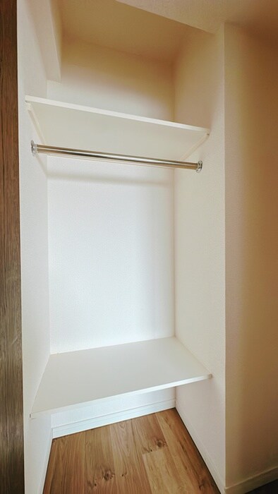 物件内観写真11　(収納)