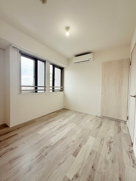 物件内観写真15　(居室)