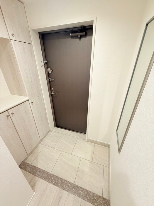 物件内観写真15　(玄関)