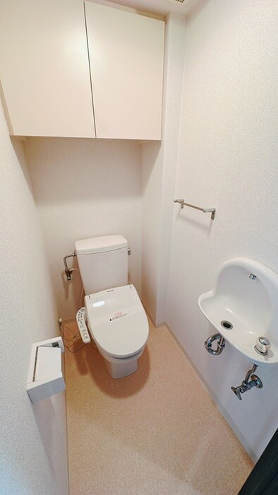 物件内観写真15　(トイレ)