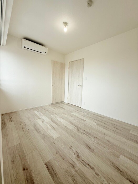 物件内観写真16　(居室)