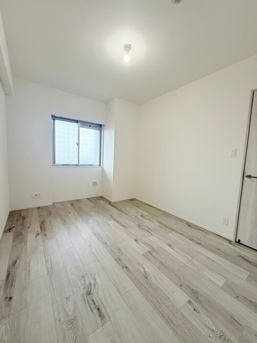 物件内観写真18　(居室)