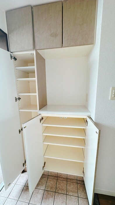 物件内観写真19　(靴箱)