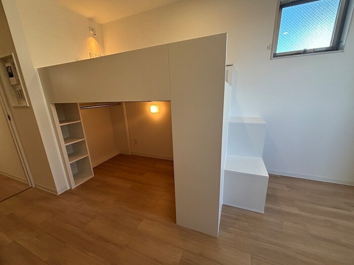 物件内観写真15　(居室)